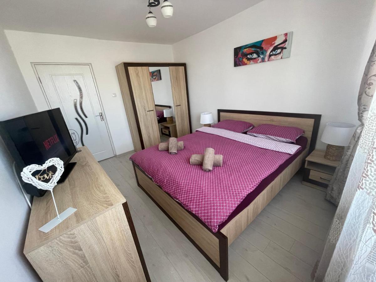 Elite Apartment Targoviste Dış mekan fotoğraf